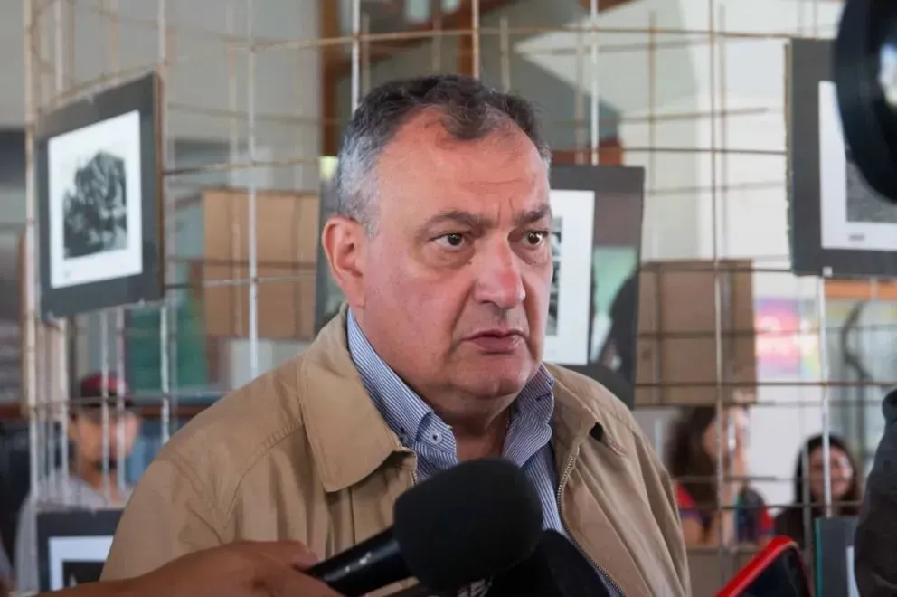 ¿Quién es Enrique Gustavo Gennuso? Entre la cuna atómica del Balseiro y la rosca patagónica