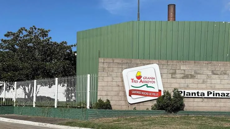 Ordenan reincorporar a los despedidos de Granja Tres Arroyos