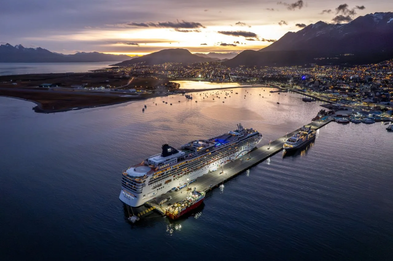 La Agencia Nacional de Puertos reglamentó el ingreso de buques al Puerto de Ushuaia