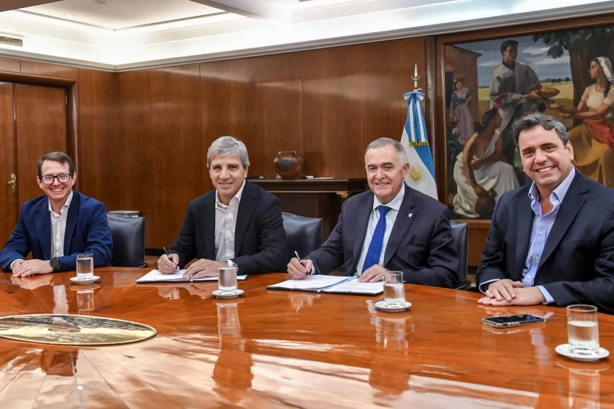 Caputo aclara: “Jamás dije tarados” sobre la industria tucumana