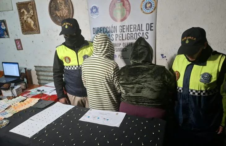 Allanamientos en Famaillá: secuestran 350 dosis de cocaína y detienen a dos hombres