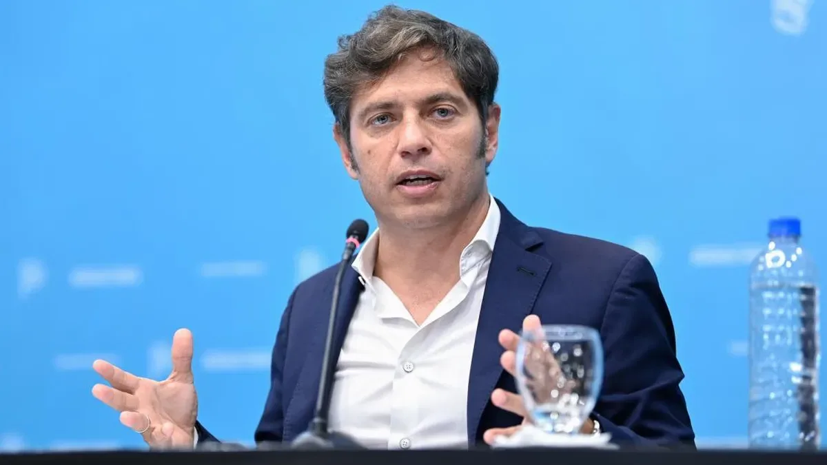 Kicillof inauguró obras en escuelas de Punta Indio y defendió la educación pública