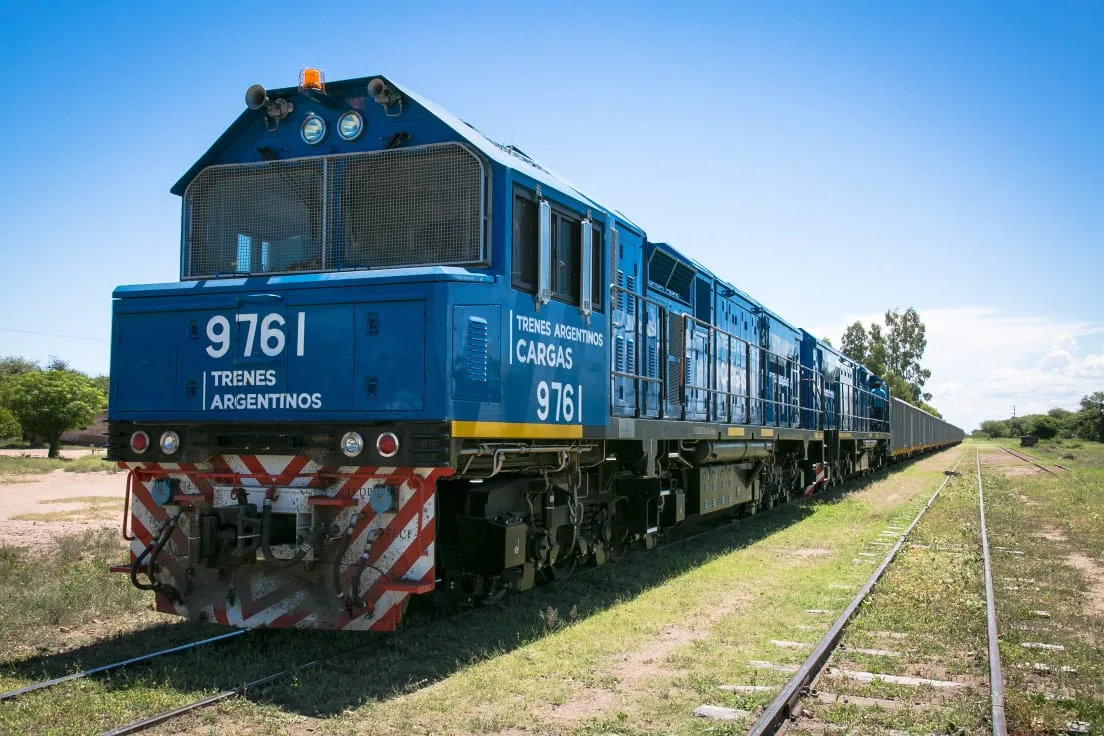 Intendentes impulsan reactivar el tren de cargas al Puerto Quequén