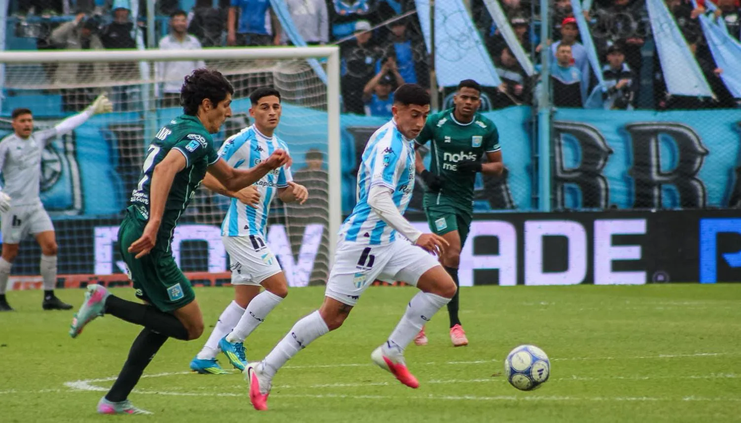 Atlético Tucumán venció a Estudiantes de Río Cuarto y quedó entre los ocho