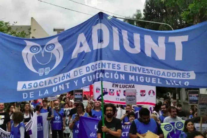 Docentes de la UNT inician semana de huelga por salario y presupuesto