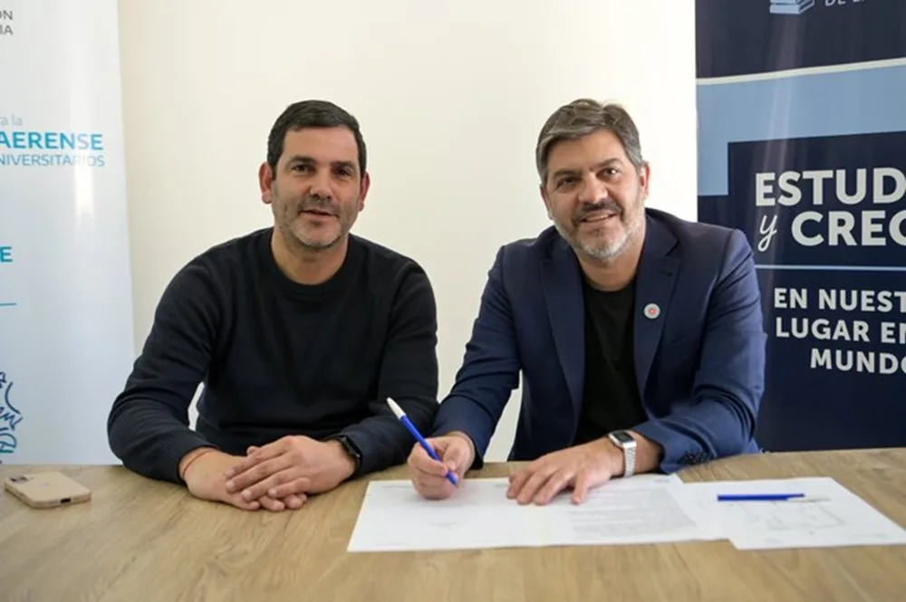 Bianco firmó convenios del Programa Puentes en Lezama y Dolores
